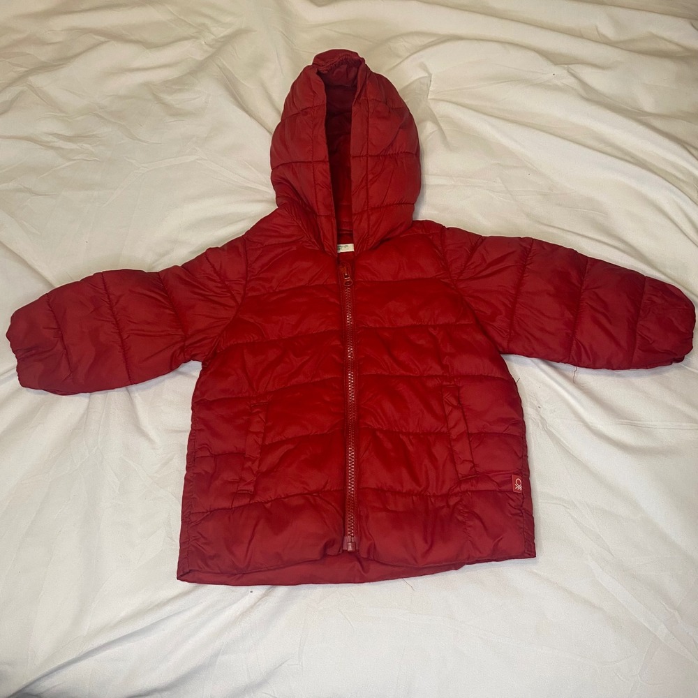 United Colors of Benetton Baby 12-18 mos Red Puffer Jacket Hooded Quilted Coat